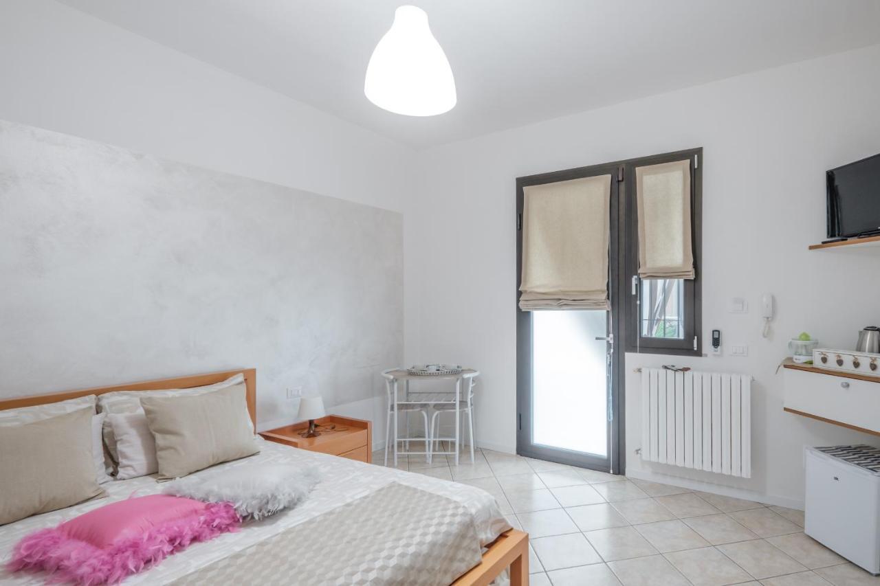 b&b CASA GAIA Sirmione Kültér fotó